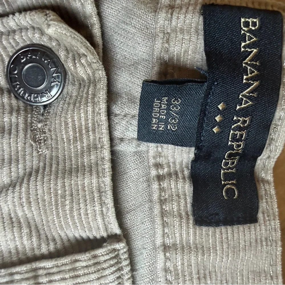 Banana Republic these banana